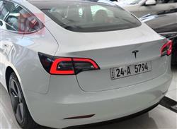 تێسلا مۆدێل 3